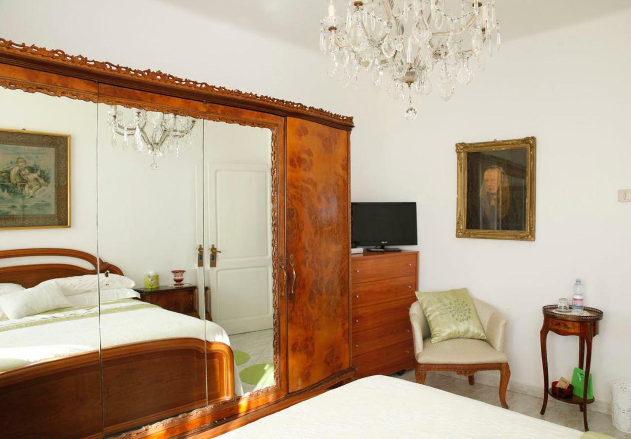 B&B Peverello Кастельнуово-ди-Магра Экстерьер фото